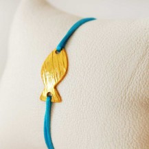 Bracelet turquoise et poisson en laiton doré